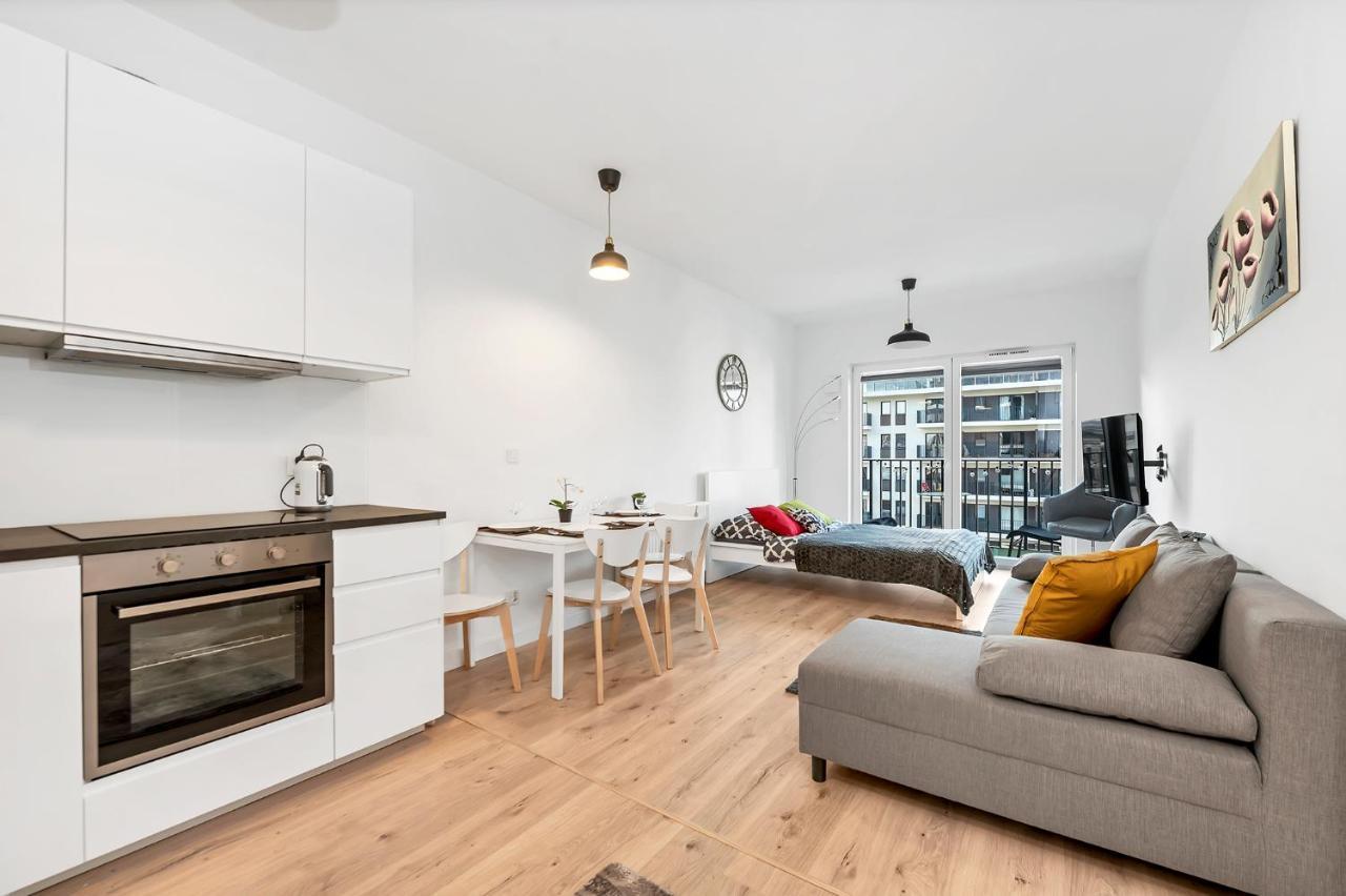 Apartment Luxury In -2-bright-secure&freeparking